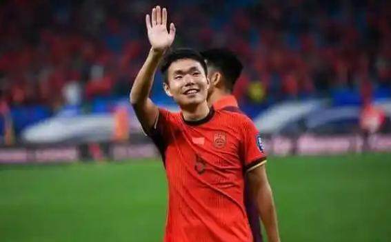 王上源透露国足训练细节 称球队里无人是不可或缺